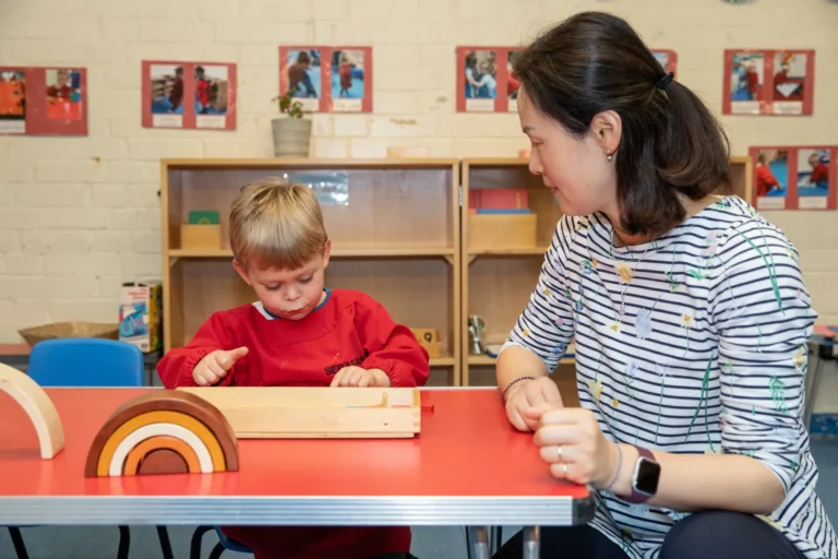 Children learning together at Dawmouse Montessori nursery